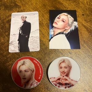 Set of Felix from Stray Kids - two buttons from Gong Cha and two photocards